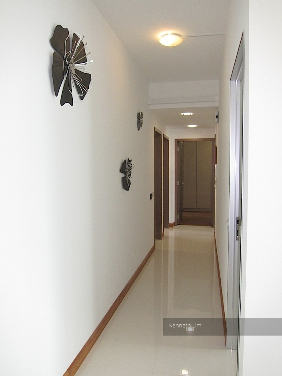Waterfront Waves (D16), Condominium #107111262